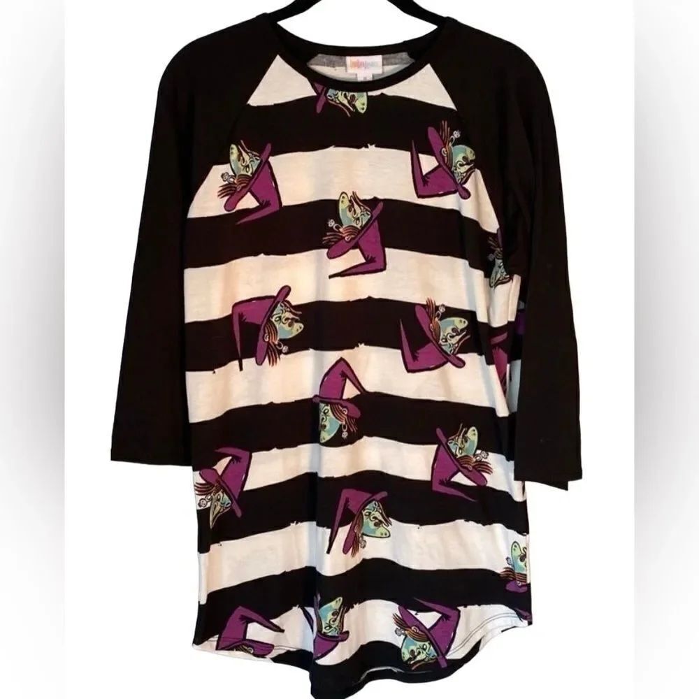 LuLaRoe black and white striped, witch design holiday Halloween shirt, size med￼